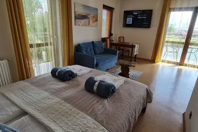 Image de Captain's Villa * River View * Superior Double Room with Private Bathroom and Balcony