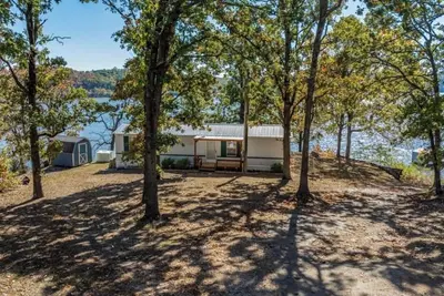 Image de Grand Lake Fishing Cabin with Dock & Covered Boat Slip