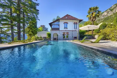Image de Villa 'Velia' avec vue sur le lac, Wi-Fi et climatisation