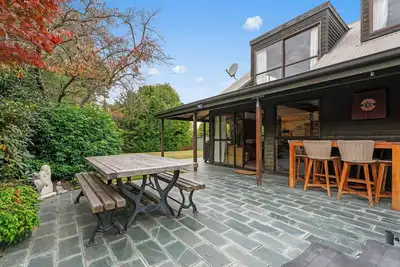 Image de So Good On Sargood - Wanaka Holiday Home