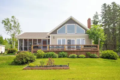 Image de Oceanview Retreat - Canoe Cove