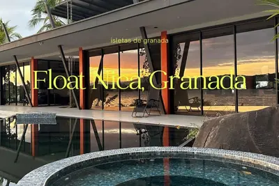 Image de In the beautiful Isletas de Granada, Nicaragua. Ideal house for couples.