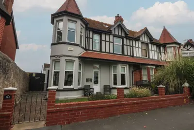 Image de Ty Llwyd, pet friendly, character holiday cottage in Llandudno