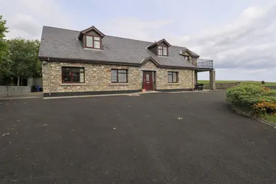 Image de Doonalton House, family friendly in Dromore West, County Sligo