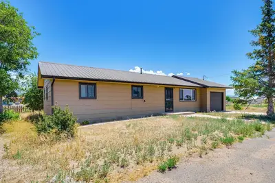 Image de Family Fun: Mountain-View Home in Fort Garland!