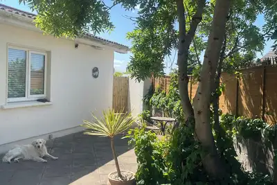 Image de To The Beach! , pet friendly, country holiday cottage in Skerries