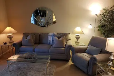 Image de Walk-in Level family getaway with indoor and outdoor pool