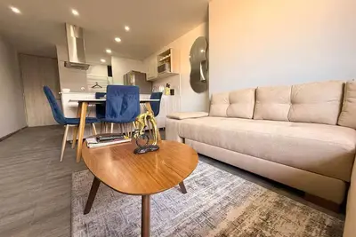 Image de Class 48- 1003 - Family living