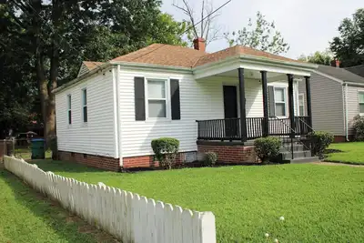 Image de Heart of Rva · Church Hill Private 2br Home w/ Fenced Yard