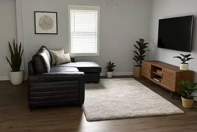 Image de Fifa 2026 Guests  - Atlanta Home is close to Mercedes Benz & Airport!