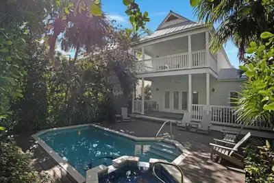 Image de Villa 7205 on Duck Key - 3 Br & 2. 5 Ba - Boat Slip available