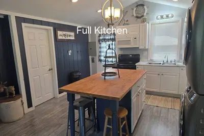Image de Cozy Cottage Retreat, in Leroy, with access to all sports Rose Lake