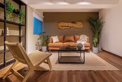 Image de geko | Hakuna _3BR near the Huaca Pucllana