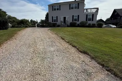 Image de Fabulous 4-bedroom house with beautiful outdoor space near beach in Narragansett