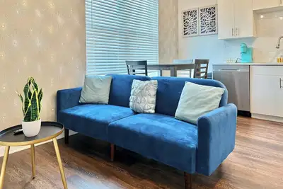 Image de Penthouse Level Condo 2b2b in Old Fourth Ward