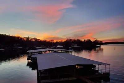 Image de Lake Life Reimagined -best location best view 17mm