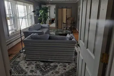 Image de Charming, spacious, 2 bedroom apartment in Steelton, Pa, near Hershey Park.