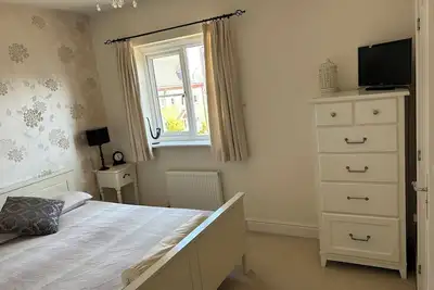 Image de Charming 5-Bedroom Guesthouse in a Peaceful Location Near Northampton Centre