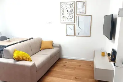 Image de Queen Home Silvia - Une Chambre Appartement, Couchages 4