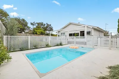 Image de Ocean Beach Luxury : 3  Br, 2. 5  Ba House in Rye, Sleeps 10