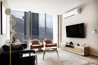 Image de Cozy Apartment with Stunning Mountain Views & Pool
