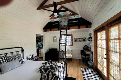 Image de Dinosaur Crossing Guesthouse With Loft