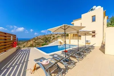 Image de Villa Aqua Royal - Quatre Chambres Villa, Couchages 8