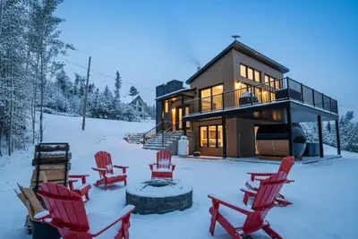 Image de Chalet Le Léa – Luxe, Spa, Sauna & Vue Montagne