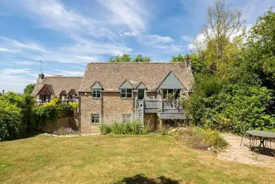 Image de Pass the Keys | Beautiful family house with large private garden