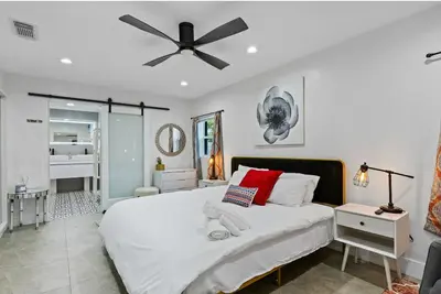 Image de Spacious 3br Near MacDill Afb & South Tampa w/ Deck & Yard