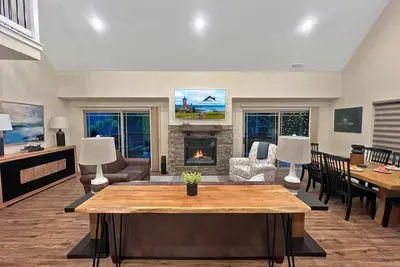 Image de 3br Luxury Cabin, pools, fishing, clean family fun