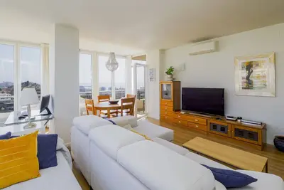 Image de Cubo's Apartment Ronda del Golf Seaview & Parking / piscine communautaire / Golf / Wi-Fi gratuit