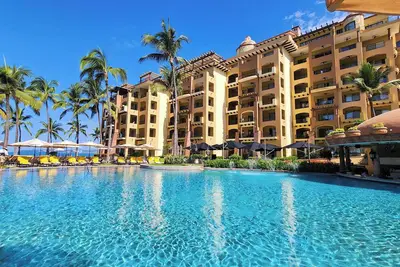 Image de Oceanfront condominium with direct beach access - Nuevo Vallarta