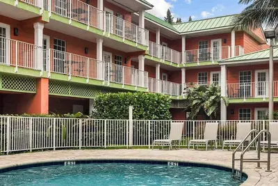 Image de 2-bedroom condo in beautiful Pompano Beach with fitness room, WiFi