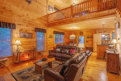 Image de Private Blue Ridge Cabin – Hot Tub, Game Room & Fire Pit