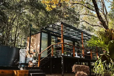 Image de Luxury Eco Pod - Sunny Coast Escape!
