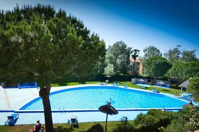 Image de Superbe appartement en résidence avec piscine