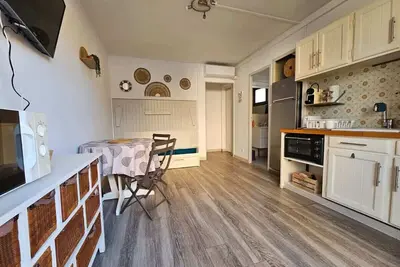 Image de Valras'Loc - Studio avec terrasse et extérieur, pr
