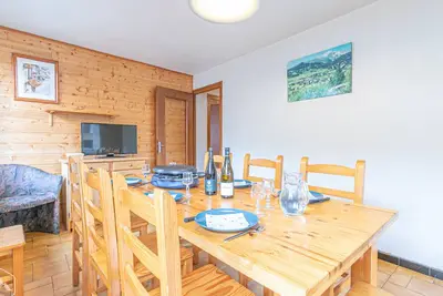 Image de Appartement spacieux, centre village, animaux acceptés