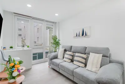 Image de Appartement de vacances 'Escape and Elevate Las Palmas' avec Wi-Fi et climatisation