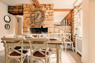 Image de Merveilleuse maison de vacances pour 4 personnes avec Wifi, animaux admis et parking