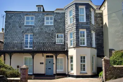 Image de Belle maison de vacances pour 15 personnes avec Wifi, Tv, animaux admis et parking