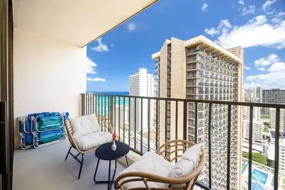 Image de Island condo w/ lanai & skyline view