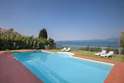 Image de Casa Wilhelm-Pool and lakewiew, Casa Willhelm - Piscina e vista lago