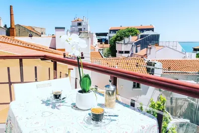 Image de Romantic apartment at the top of the castle with river view