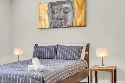 Image de Stylish Zen Stay Mins to Falls | Bbq Area