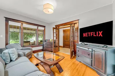 Image de Niagara Falls 3br | Theatre + Chef’s Griddle
