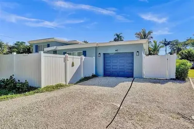 Image de Charming 2-bedroom house with Wi-Fi, Ac in fabulous Fort Lauderdale