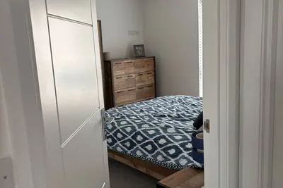 Image de Maison-de Luxe-Salle de bain privée séparée-Vue sur Rue