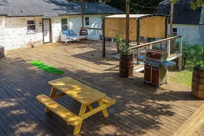 Image de The 19th Hole Huge Deck 2912 Fairway Dr